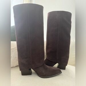 Nine West brand new brown suede fall boot